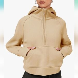 Las lulu Khaki 1/2 zip pullover sweatshirt